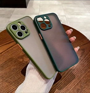 IPhone'i kaitseklaasid ja ümbrised (2 foto / 10)