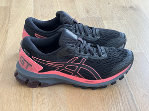 Müüa Asics GT-1000 9 GTX jooksujalatsid. (2 foto / 6)