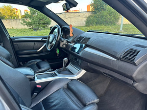 BMW x5 (4 foto / 6)