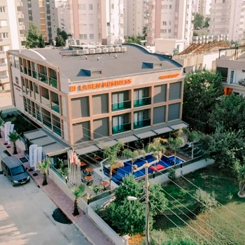 LAREN SEASIDE HOTEL & SPA