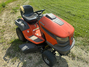 Murutraktor husqvarna yth150 kawasaki 15hp (1 foto / 3)