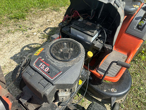 Murutraktor husqvarna yth150 kawasaki 15hp (3 foto / 3)