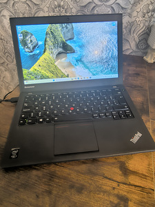 Lenovo X240 sülearvuti (2 foto / 7)
