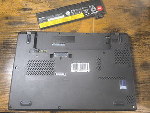 Lenovo X240 sülearvuti (5 foto / 7)