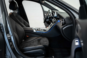 Mercedes-Benz C 220 4Matic AMG Line Facelift 2.0 143kW (6 foto / 15)