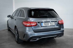 Mercedes-Benz C 220 4Matic AMG Line Facelift 2.0 143kW (2 foto / 15)