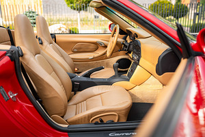 Porsche 911 Carrera Cabrio Aero Package 3.4 221kW (10 foto / 14)