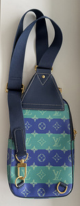 Louis Vuitton Avenue Slingbag PM , Blue Stripes (5 foto / 5)