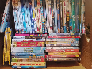 Винил, CD и DVD в большом количестве (9 фото из 10)