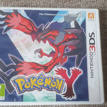 Pokemon Y