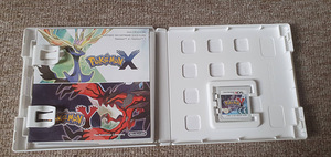 Pokemon Y (4 фото из 4)