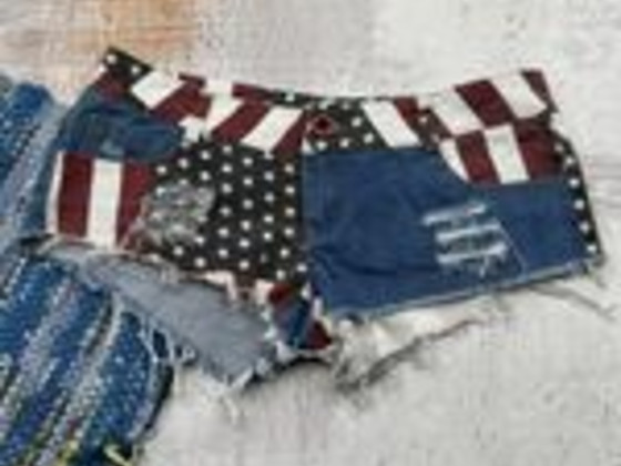 Оригинальные винтажные мини-шорты японского бренда с принтом флага США