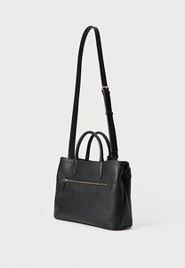 Сумка GUESS (2 фото из 5)