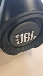 JBL Boombox 2 (3 фото из 5)