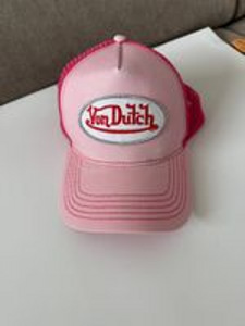 Оригинальная розовая кепка-тракер Von Dutch (5 фото из 6)