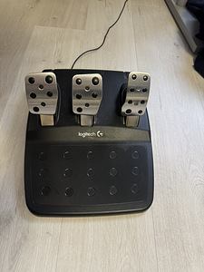 Logitech (1 фото из 3)