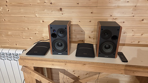 Компьютерные колонки Edifier Bluetooth (2 фото из 6)