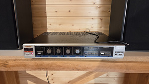Stereo võimendi Vega (1 foto / 2)