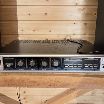 Stereo võimendi Vega
