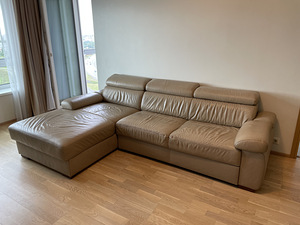 Nahast nurgadiivan 265x95 (1 foto / 5)