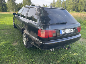 Audi A6 C4 (5 foto / 12)