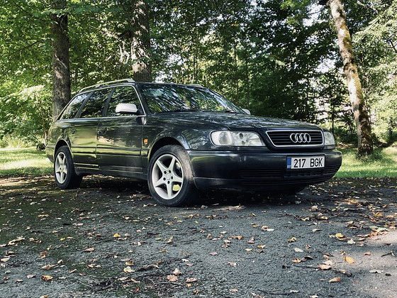 Audi A6 C4