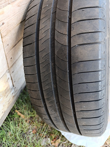 Michelin Energy Saver 205/55/R16 4tk (4 foto / 4)