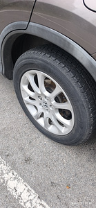 Rehvid ja veljed . Originaalveljed Honda rehvidega 225 60 18 (2 foto / 7)