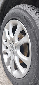 Rehvid ja veljed . Originaalveljed Honda rehvidega 225 60 18 (3 foto / 7)