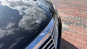 Mercedes-Benz E220 AMG (5 фото из 10)