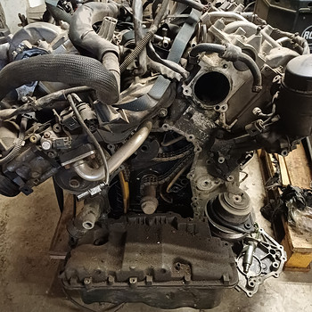 Двигатель Mercedes 3,0td 165kw