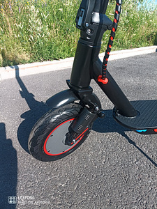 Elektritõukeratas T1 Pro, 350 W, 36 V, 10,4 Ah (2 foto / 6)
