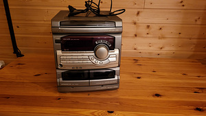 Ressiiver Aiwa (1 foto / 3)
