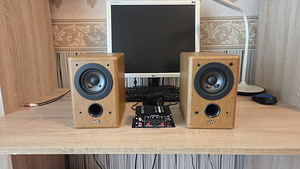 Усилитель и колонки JVC (3 фото из 4)