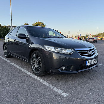 Honda Accord 8