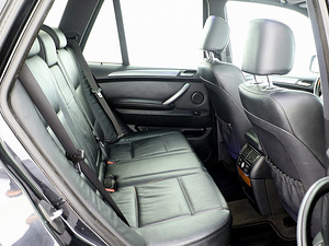 BMW X5 Sportpakett Facelift ATM 3.0 D 160kW (7 фото из 9)