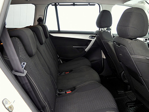 Citroen C4 Picasso Comfort ATM 1.6 HDI 80kW (7 foto / 8)