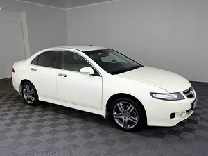 Honda Accord Luxury Facelift ATM 2.0 114kW (1 foto / 7)
