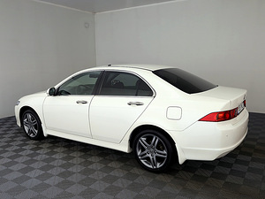 Honda Accord Luxury Facelift ATM 2.0 114kW (4 foto / 7)
