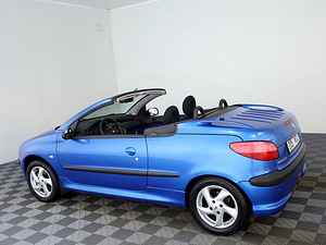 Peugeot 206 CC Cabrio 1.6 80kW (4 foto / 9)