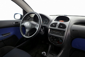 Peugeot 206 CC Cabrio 1.6 80kW (7 foto / 9)