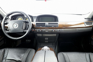 BMW 730 Executive ATM 3.0 D 155kW (5 foto / 7)