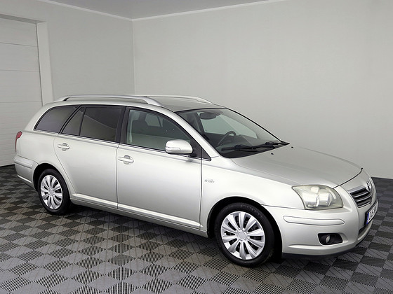 Toyota Avensis Linea Sol Facelift 2.2 D-CAT 130kW