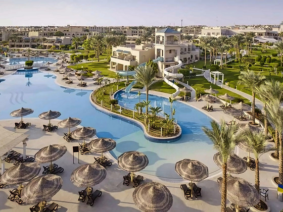 CORAL SEA HOLIDAY RESORT