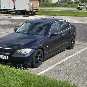 BMW 325 E90 3 Series 2.5 160 кВт