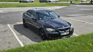 BMW 325 E90 3 Series 2.5 160kW (2 foto / 11)