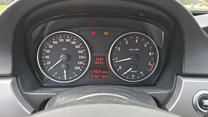 BMW 325 E90 3 Series 2.5 160kW (7 foto / 11)
