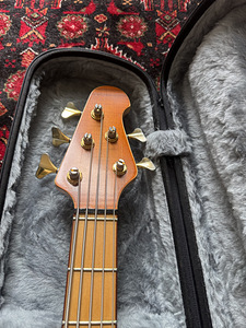 Yamaha BBN5A 5-string bass made in japan (6 foto / 10)