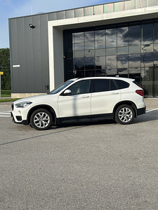 BMW X1 sDrive18d 110kW (2018) (4 foto / 11)