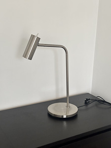 Laelamp ja laualamp (2 foto / 2)